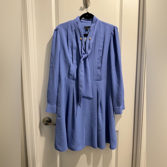 Ann Taylor Chain Tie Neck Pleated Flare Dress - Picture 4 of 5